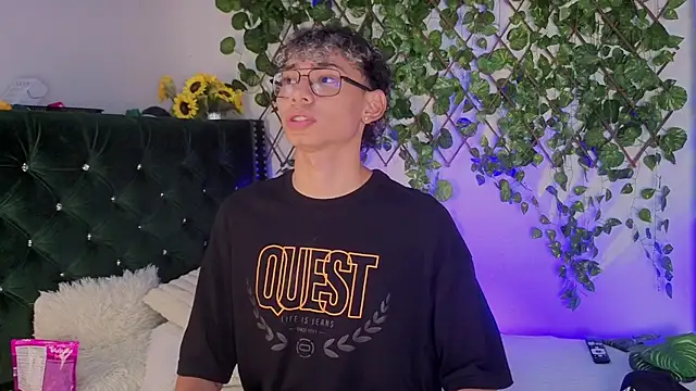 Daviid_laidd live sex cam