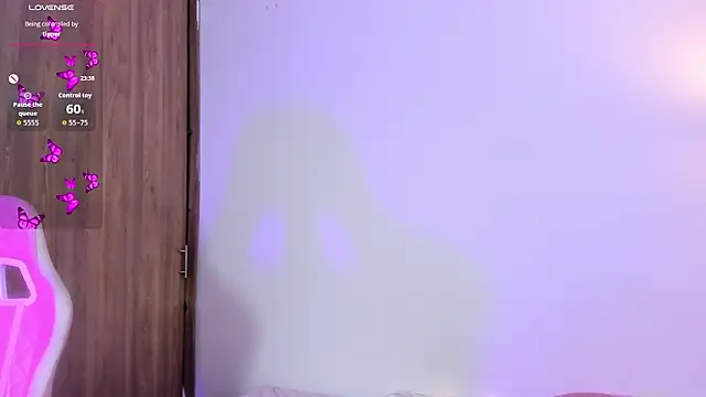 Valeri_13 live sex cam