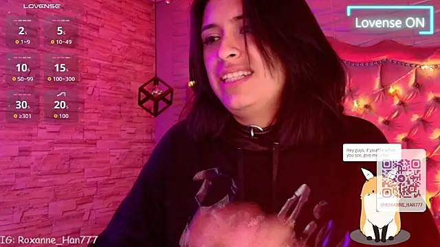 Roxanne_Han live sex cam