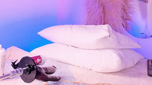 raven_blackk's cam snapshot