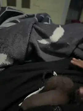 pussy_hunter0's cam snapshot