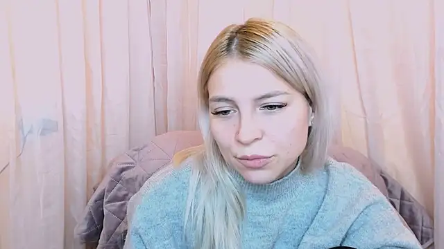 FoxyKathryn's cam snapshot