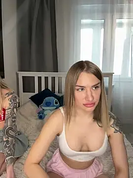 MashaFromRussia__'s cam snapshot