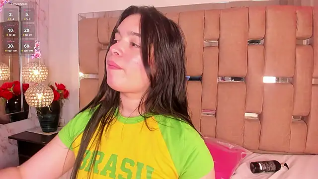 KateLee's cam snapshot