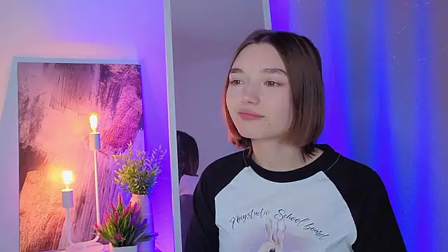 Leyla_crsh's cam snapshot