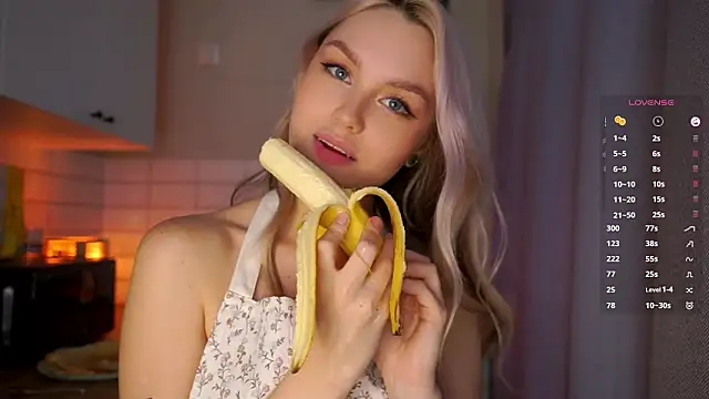 CherieSprinzl live sex cam