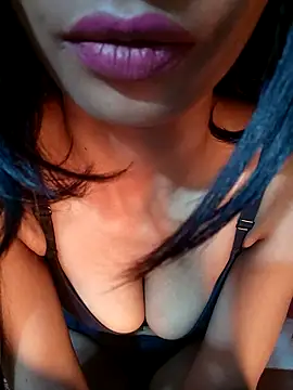 Sexyy_Alex__'s cam snapshot