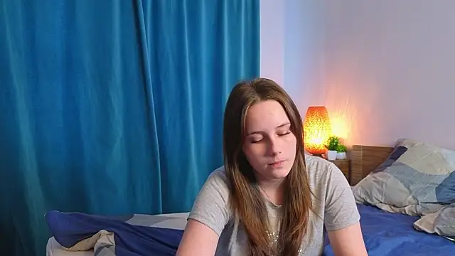 GenevieNyreen's cam snapshot