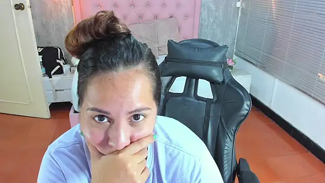 lissa_jhonsoon's cam snapshot