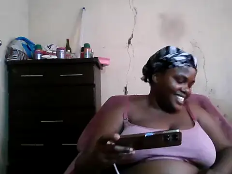 sexybigboobz's cam snapshot