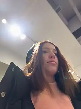 DollyTall live sex cam