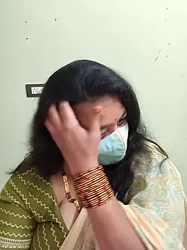 neelu-hoty's cam snapshot