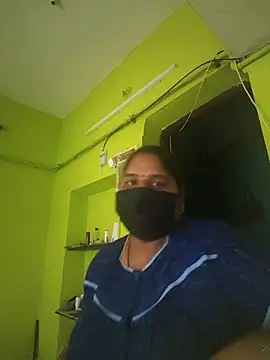 Villageanuty's cam snapshot