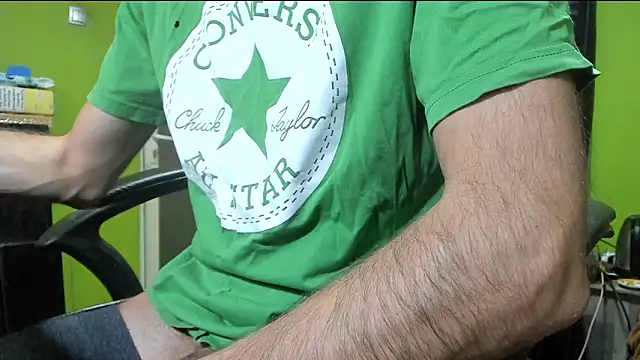 BigCumShoot live sex cam