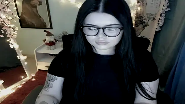 Mona_Esty's cam snapshot