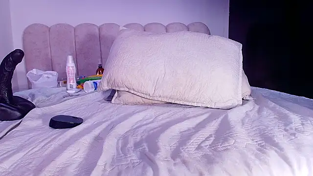 sofi_decker live sex cam