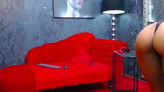 SelenaNoir live sex cam