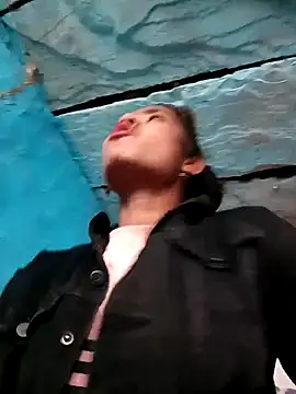 Jooli_sakya's cam snapshot