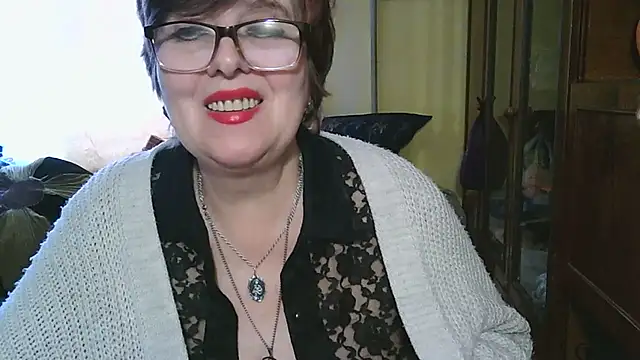 VeronicaGold511's cam snapshot