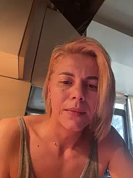 tanyagrey's cam snapshot