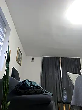 KristenVega live sex cam