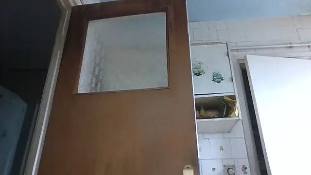 mariusica1@xh's cam snapshot