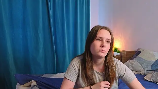 GenevieNyreen's cam snapshot