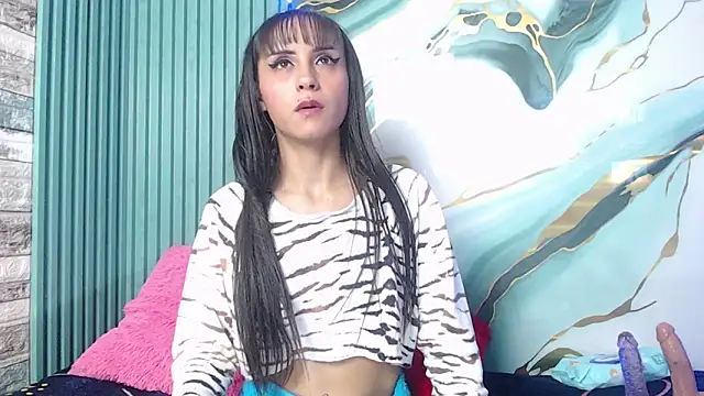 mikaela_iris's cam snapshot