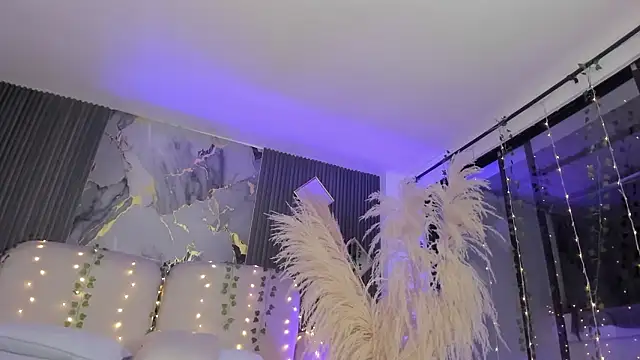 SarahCastro1_'s cam snapshot