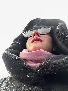 Only_April's cam snapshot