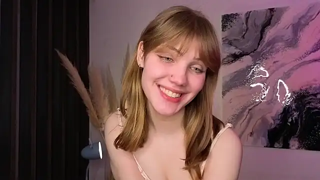 pienaple's cam snapshot