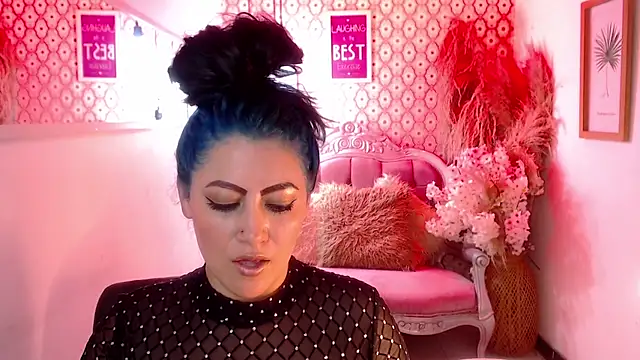 scarleth_blue's cam snapshot