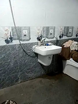 nangmo's cam snapshot