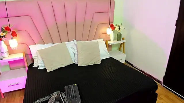 Kim_Luna1's cam snapshot