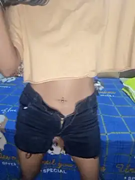 emali_baba's cam snapshot