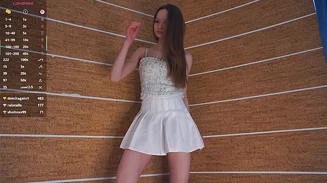 OnaZiroge live sex cam