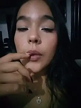 SweetFortuner's cam snapshot