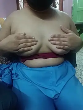 your_Fantasy24's cam snapshot