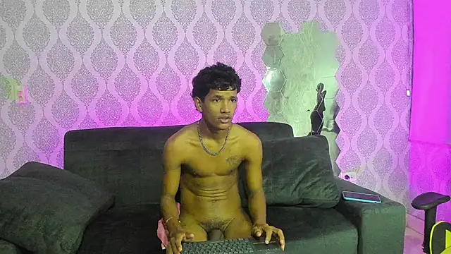 Boy_savoy live sex cam