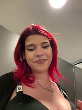 RiriRoseey live sex cam