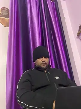 Dick_6inches_Delhi live sex cam