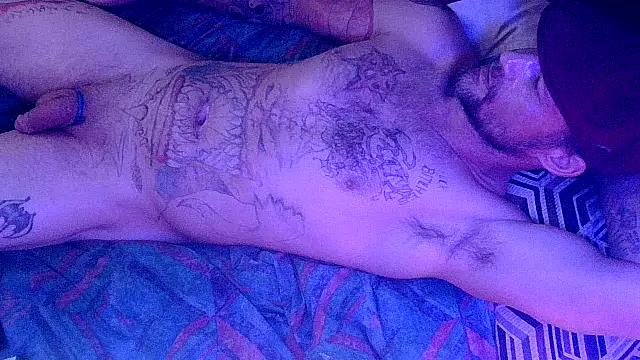 TheOneYouLove69 live sex cam