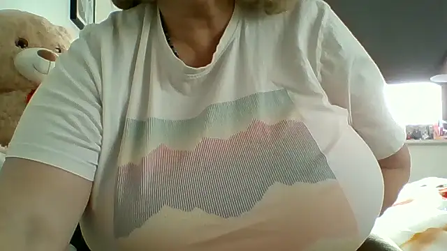 NoraJohnson6 live sex cam