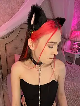 SashaMeow live sex cam