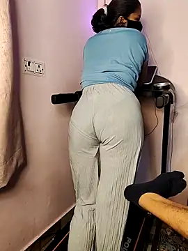 Your_-_AvaMartin-69's cam snapshot