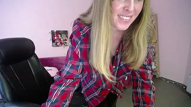 Hot_Milady's cam snapshot