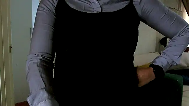 NewBeginnings8's cam snapshot