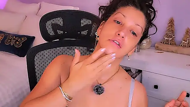 Wonderful_Woman's cam snapshot