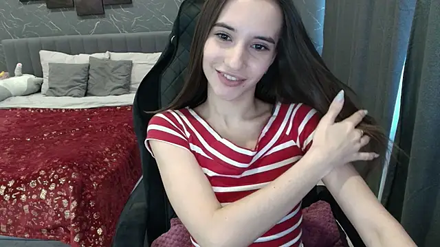 Alice_Weiss's cam snapshot