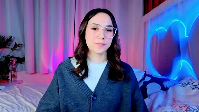 -CindyLou's cam snapshot